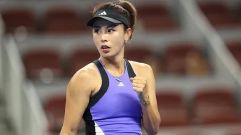 切尔西逆转奇迹！里斯-詹姆斯任意球神技，纽卡由2-1领先变为1-2心跳瞬间！